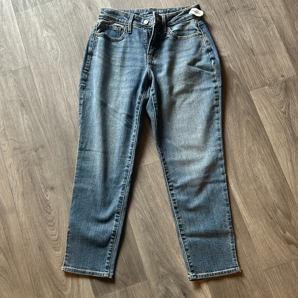 NWT Size 2P Old Navy Curvy High Waisted Straight Light Rinse Jeans
